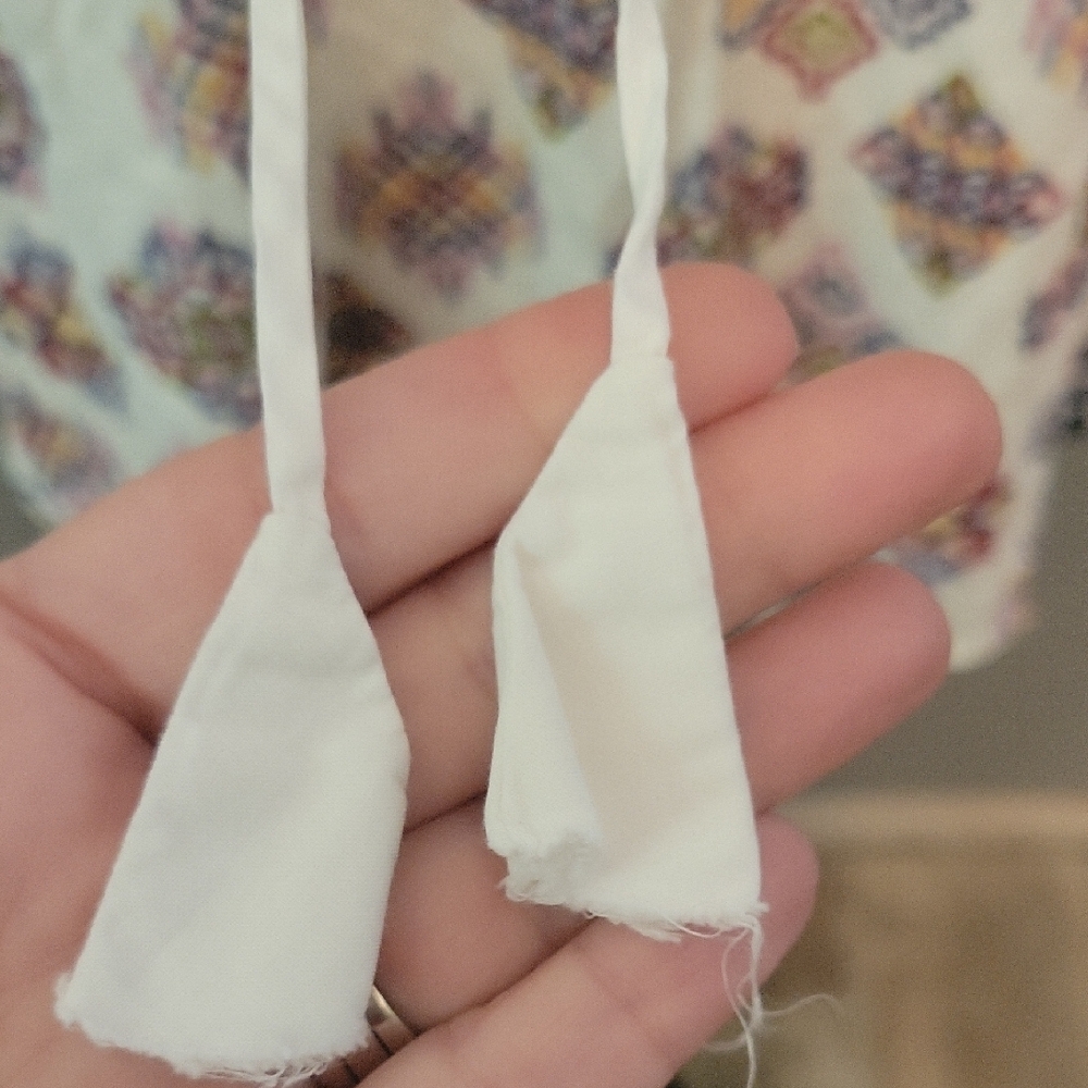 Womens One September Medium Patterned Sleeveless … - image 6